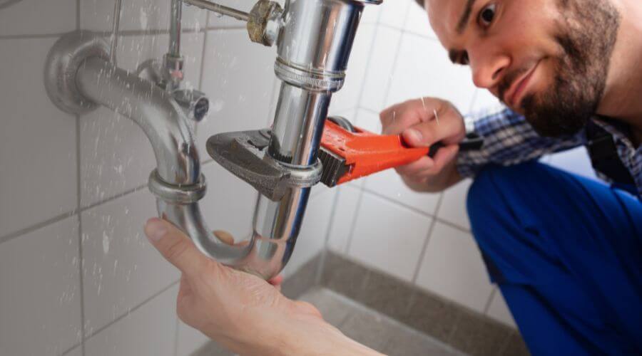 Local annual plumbing maintenance in Lakin, KS